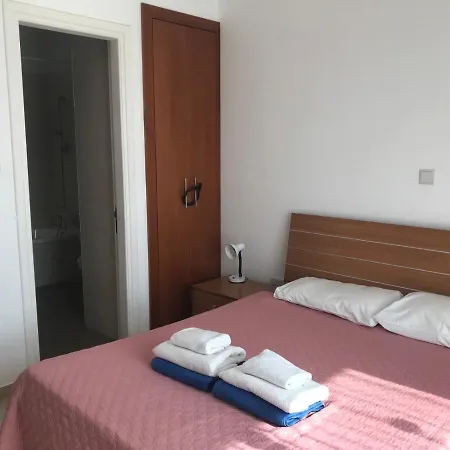 Coral Bay 7, Walking Distance To The Villa